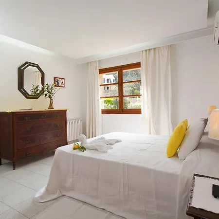 빌라 Villa Can Tomas