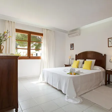 Villa Can Tomas * 포엔샤 항구